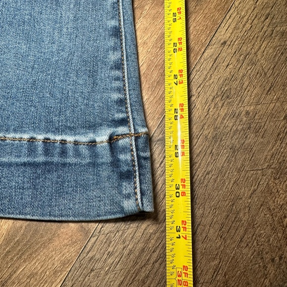 Like New Judy Blue Jean Flairs - Picture 12 of 13